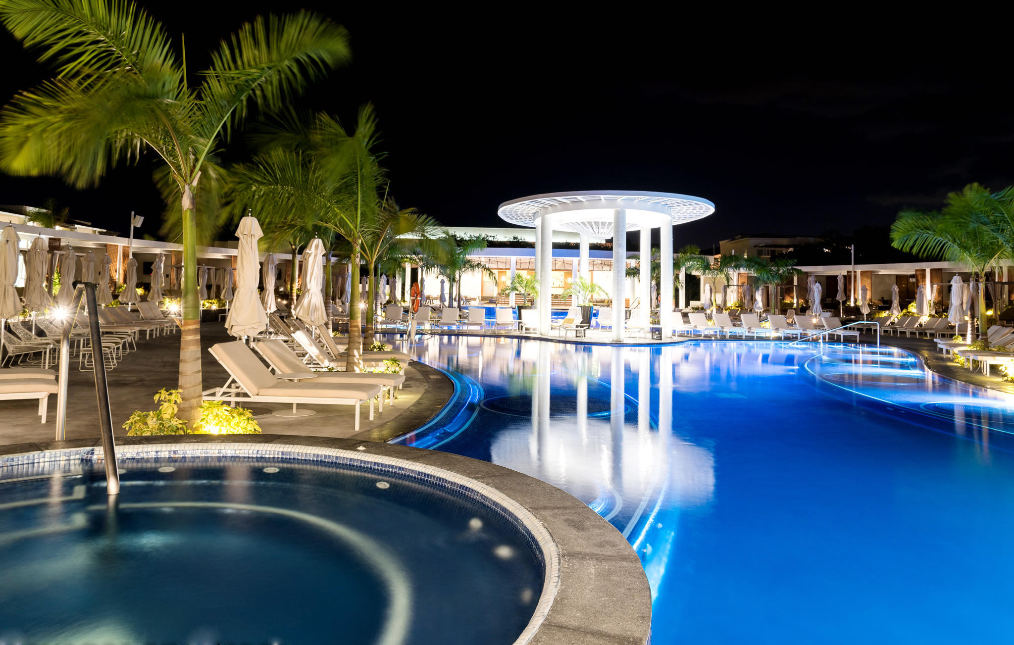 Palace Resorts présente Purely Palace
