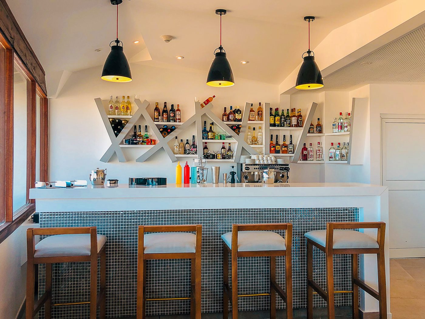 CCC-Valentin-Cayo-Cruz-Bar-Lounge-Privilege-003