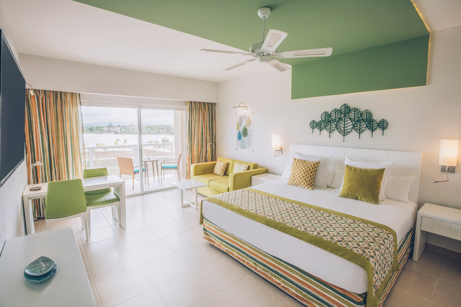 HOG-Iberostar-Holguin-Room-Standard-Sea-View-004