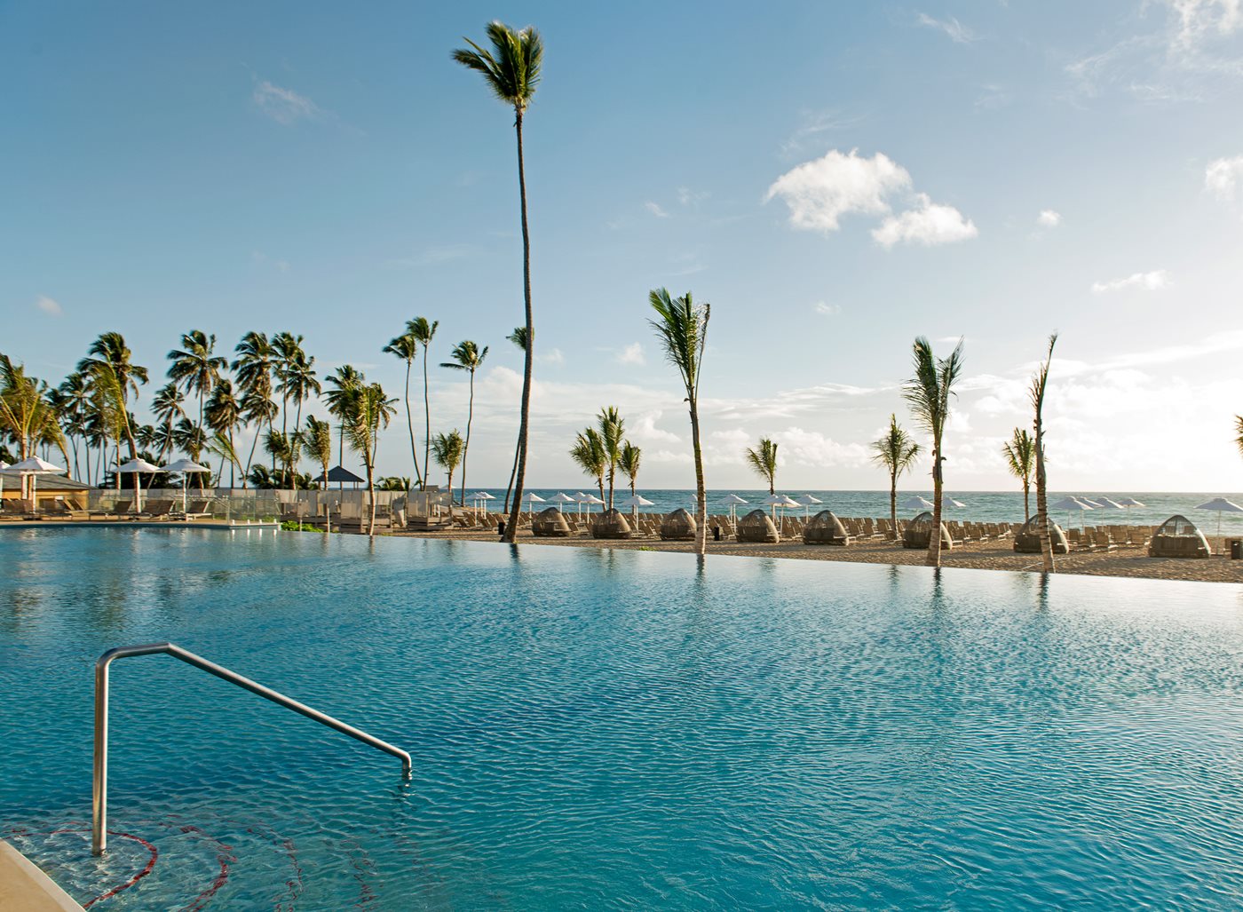 Nickelodeon-Punta-Cana-Pool-001