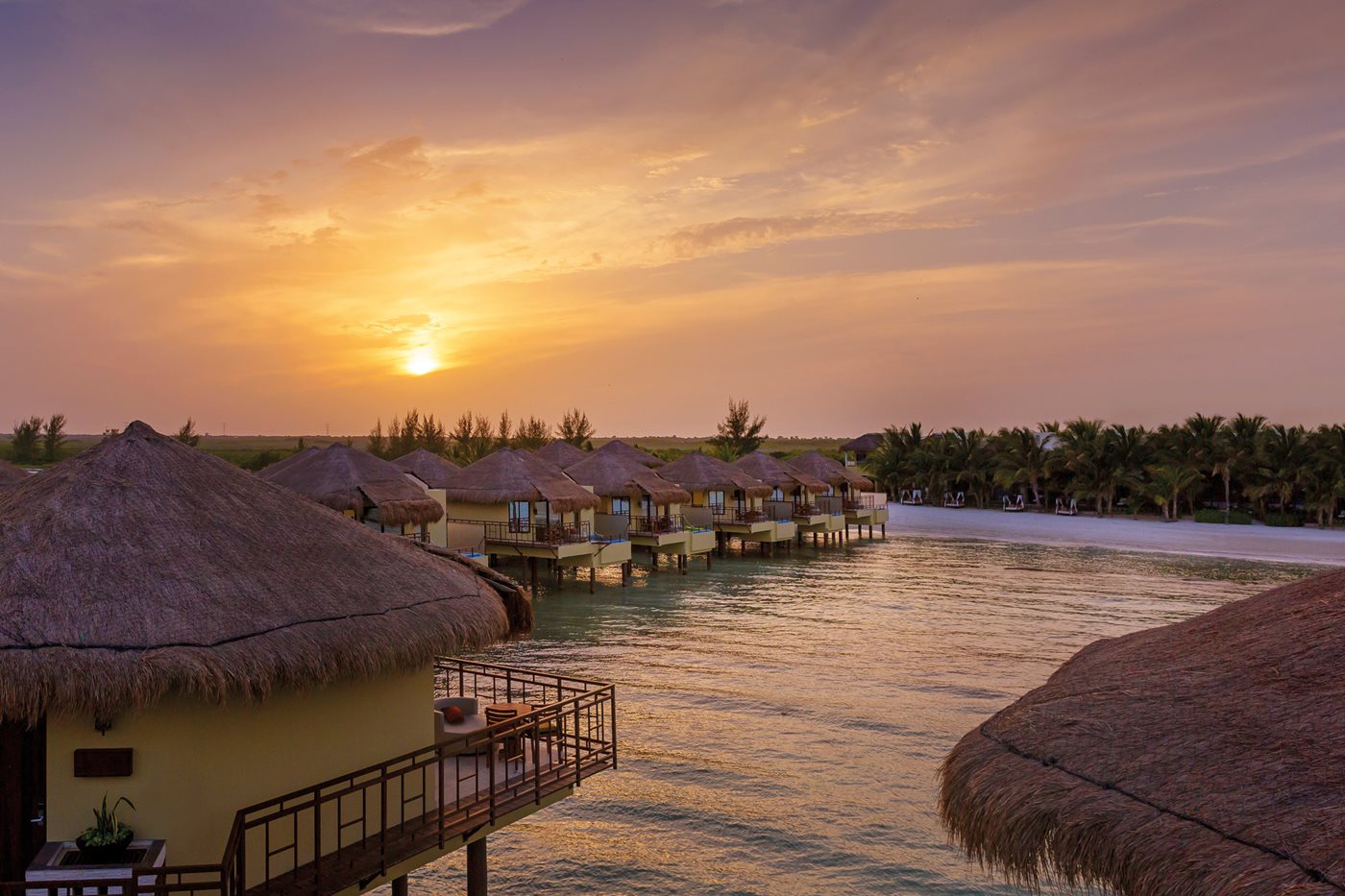 RIV-El-Dorado-Maroma-Palafitos-Bungalow-004