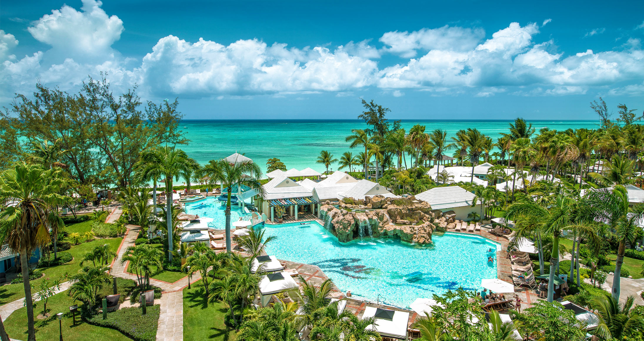 caribbean-pool-aerial