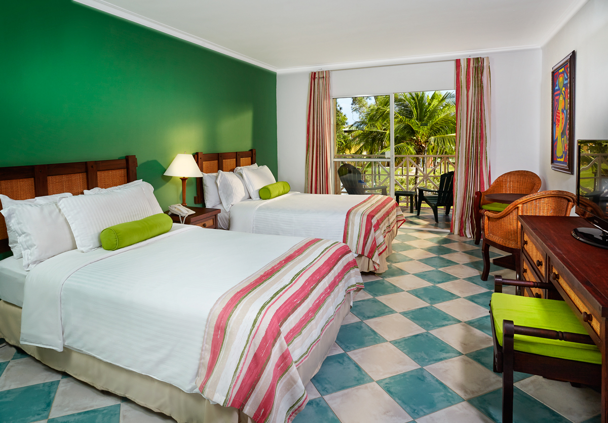 PTY_RoyalDecam_Room_003