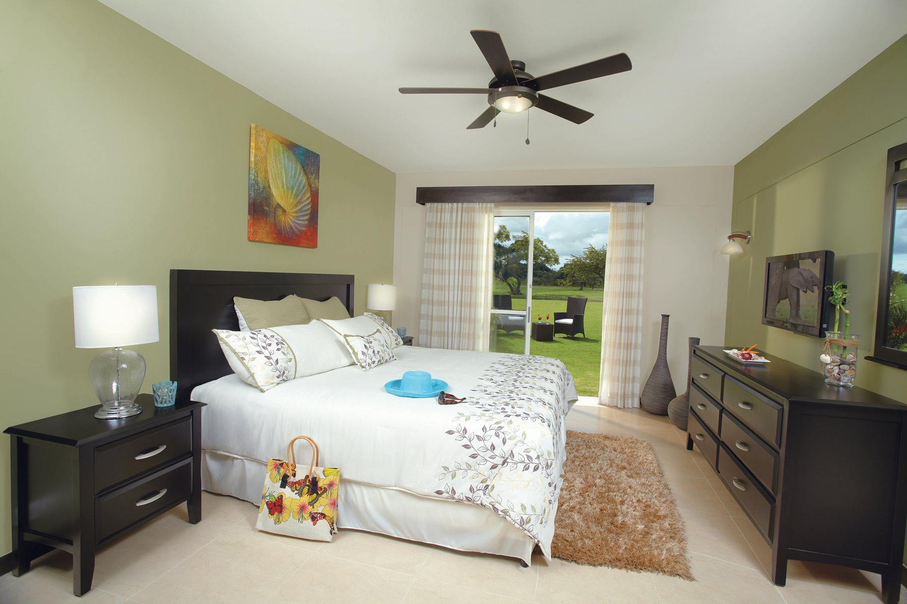 PTY_RoyalDecam_Room_006_SteGreen