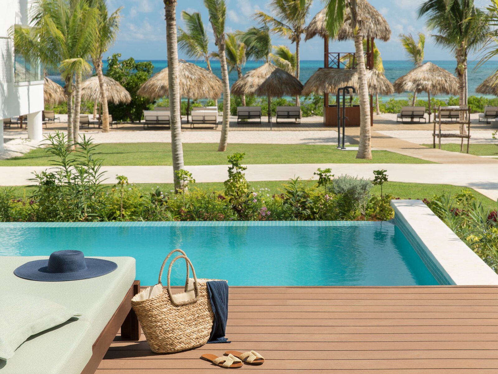 jamaica-suites-with-private-pool-1