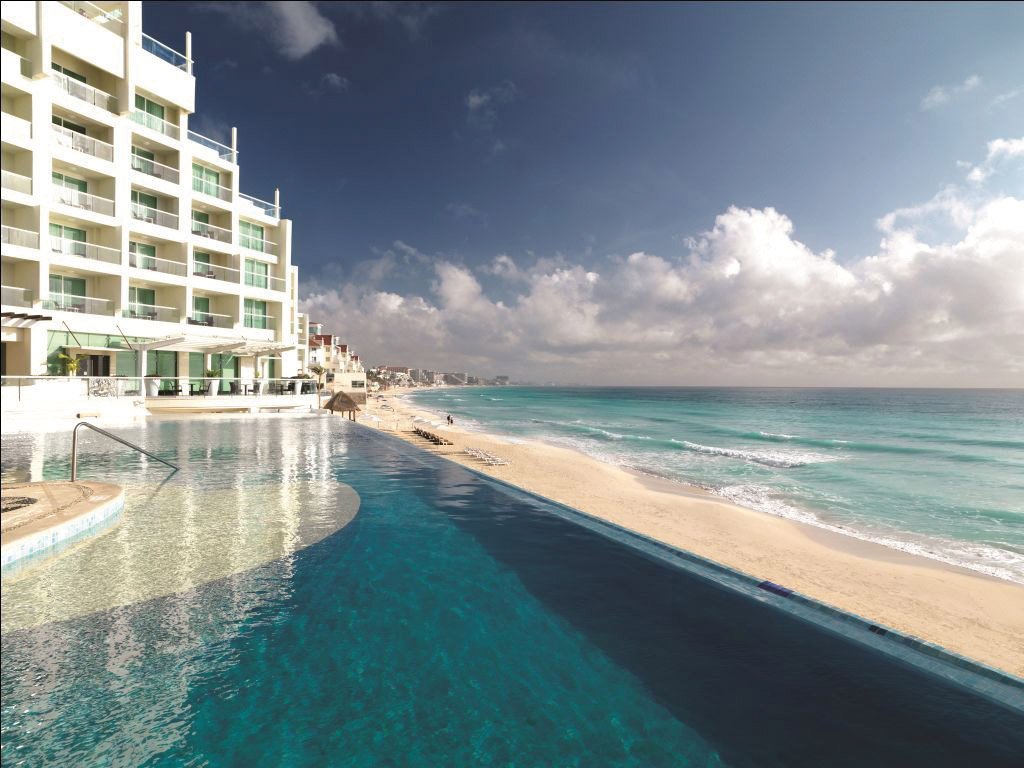 Sun Palace