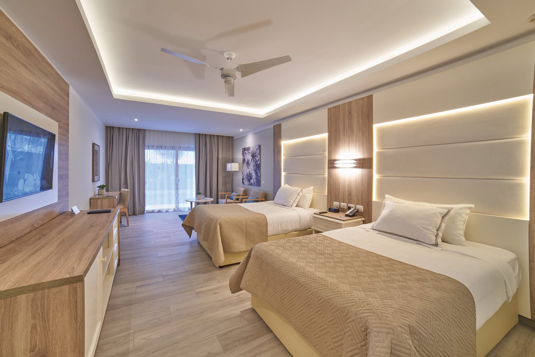Luxury-Bahia-Principe-Ambar-Room-001-Junior-Suite