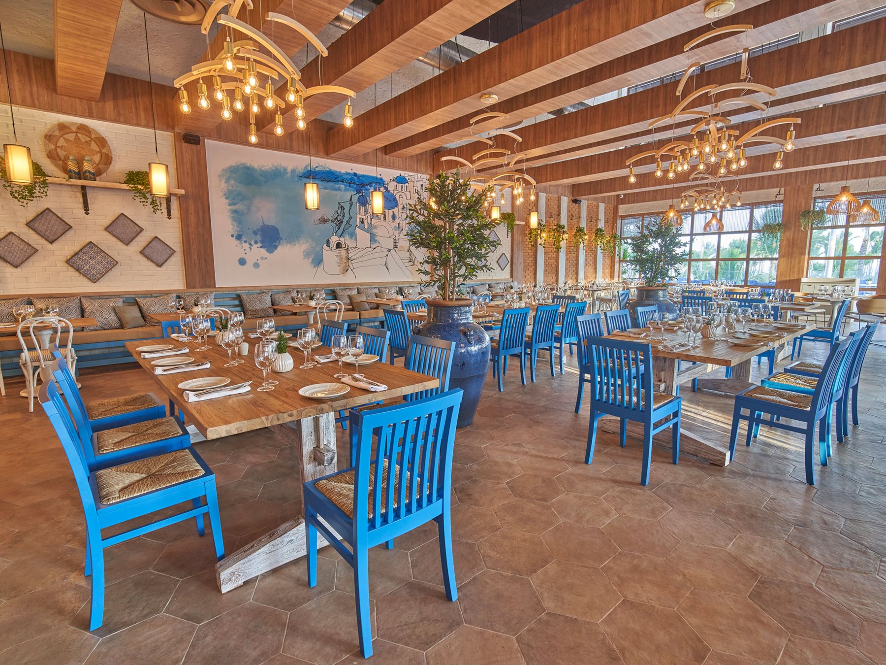 PUJ-Bahia-Principe-Luxury-Ambar-Resto-Mediterranean-001