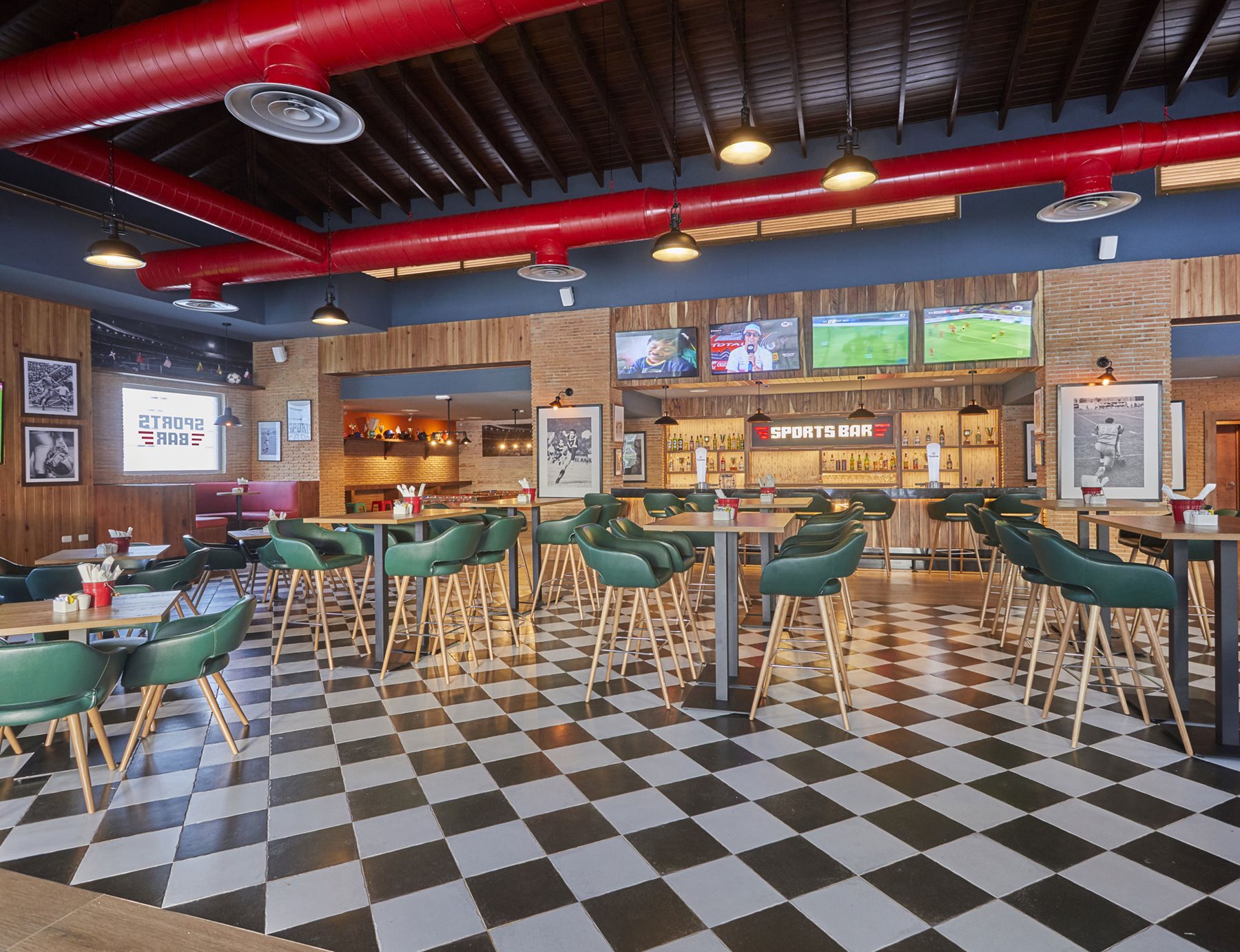 PUJ-Luxury-Bahia-Principe-Ambar-Bar-Sports-001