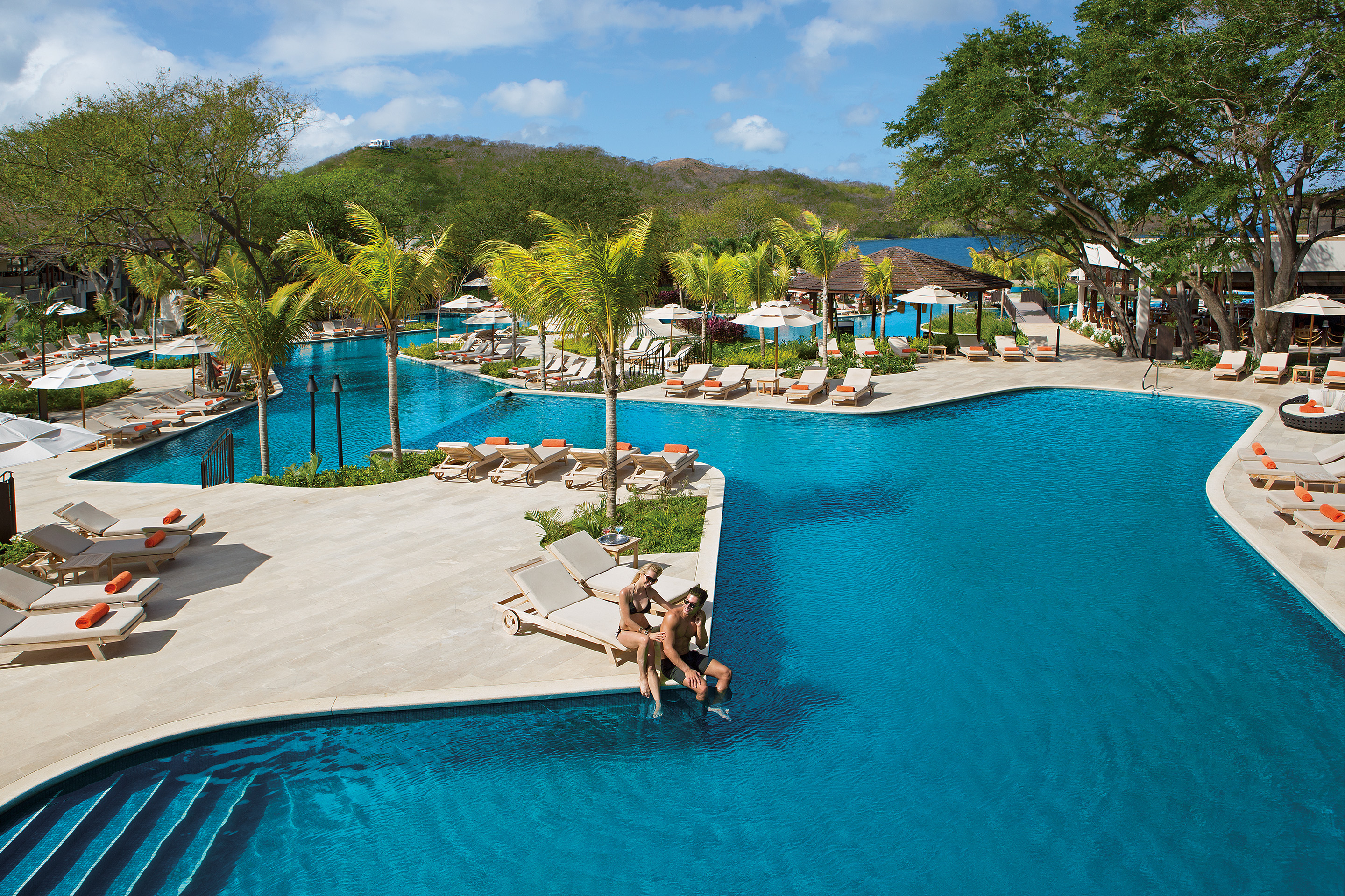 DRELM_EXT_Pools_PanoramicView1_1A