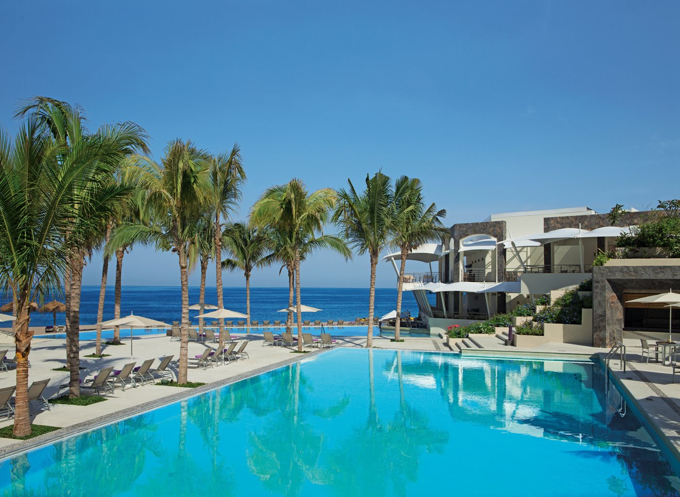 PVR_SecretsVallartaBay_Pool_002