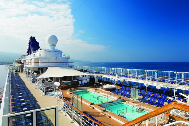 Pride of America refurbishment 2016
