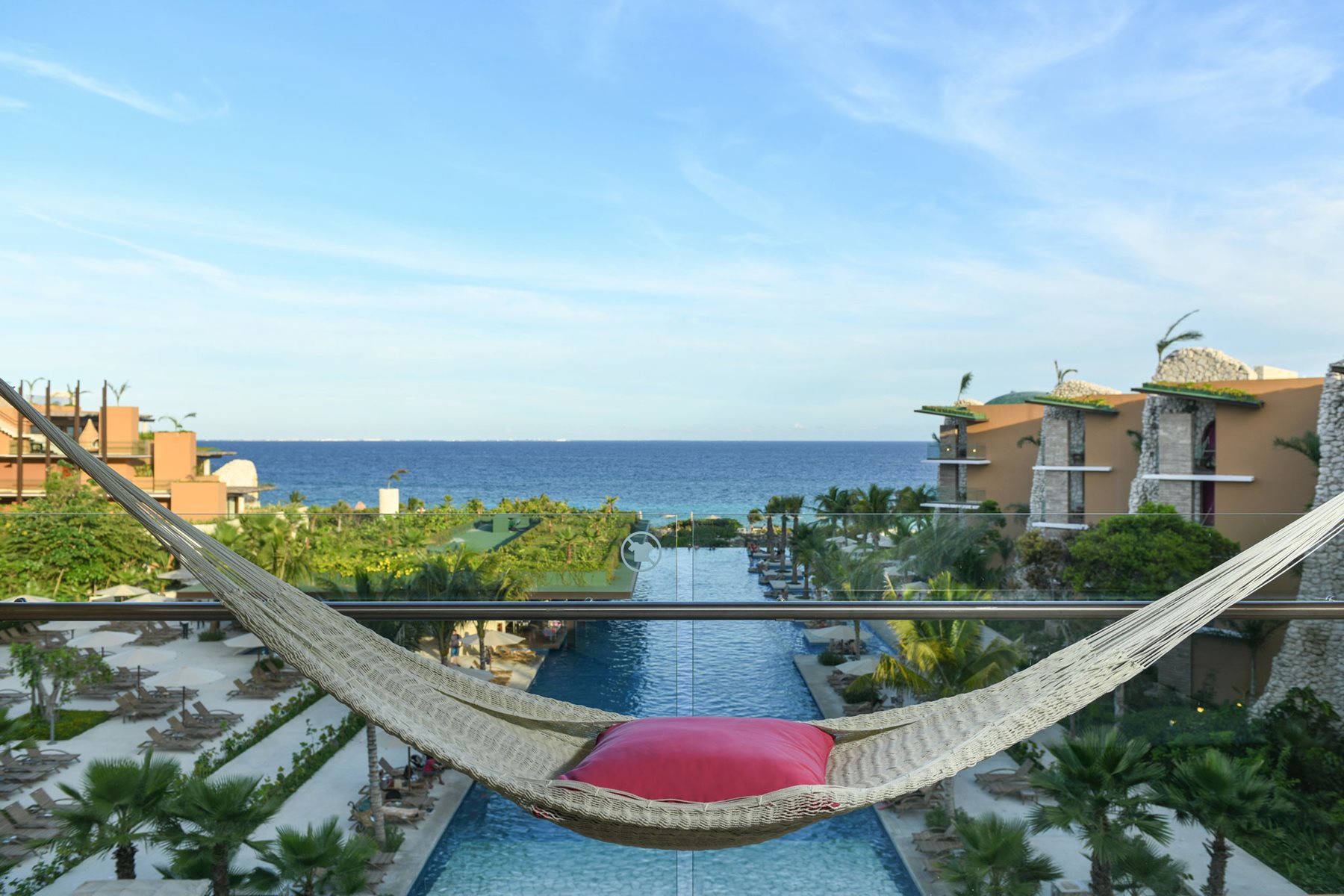 RIV-Hotel-Xcaret-Room-Casa-Espiral-Deluxe-Partial-Ocean-View-001