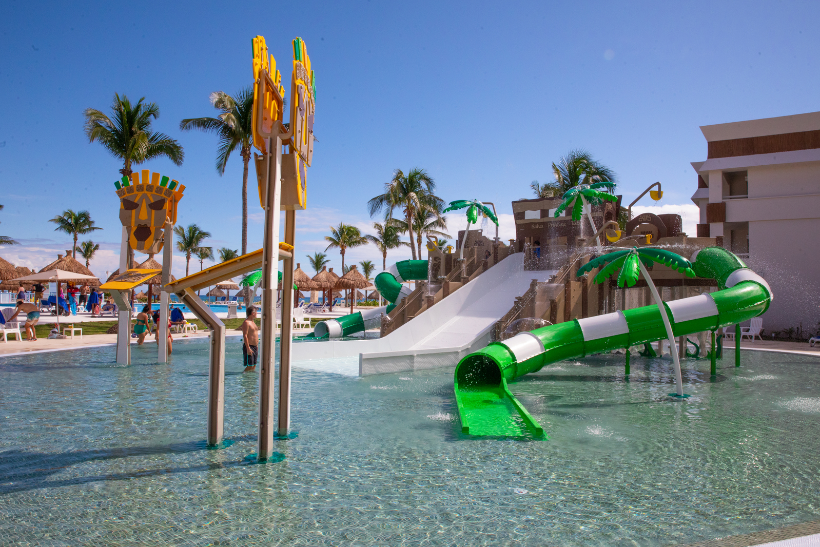 gbptul_mex_pool_waterpark_005_low