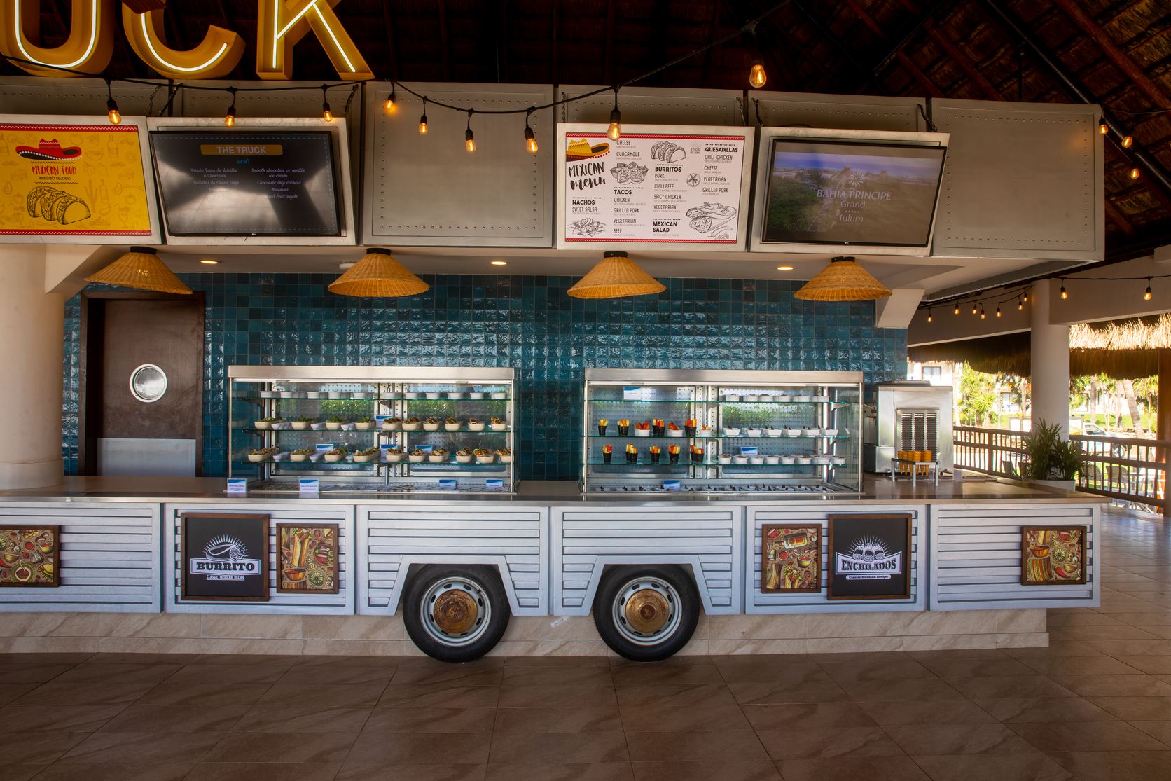 gbptul_mex_rest_beachrestaurant_006_low