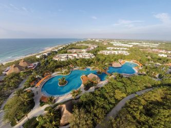 Valentin Imperial Riviera Maya : décor magique pour adultes seulement