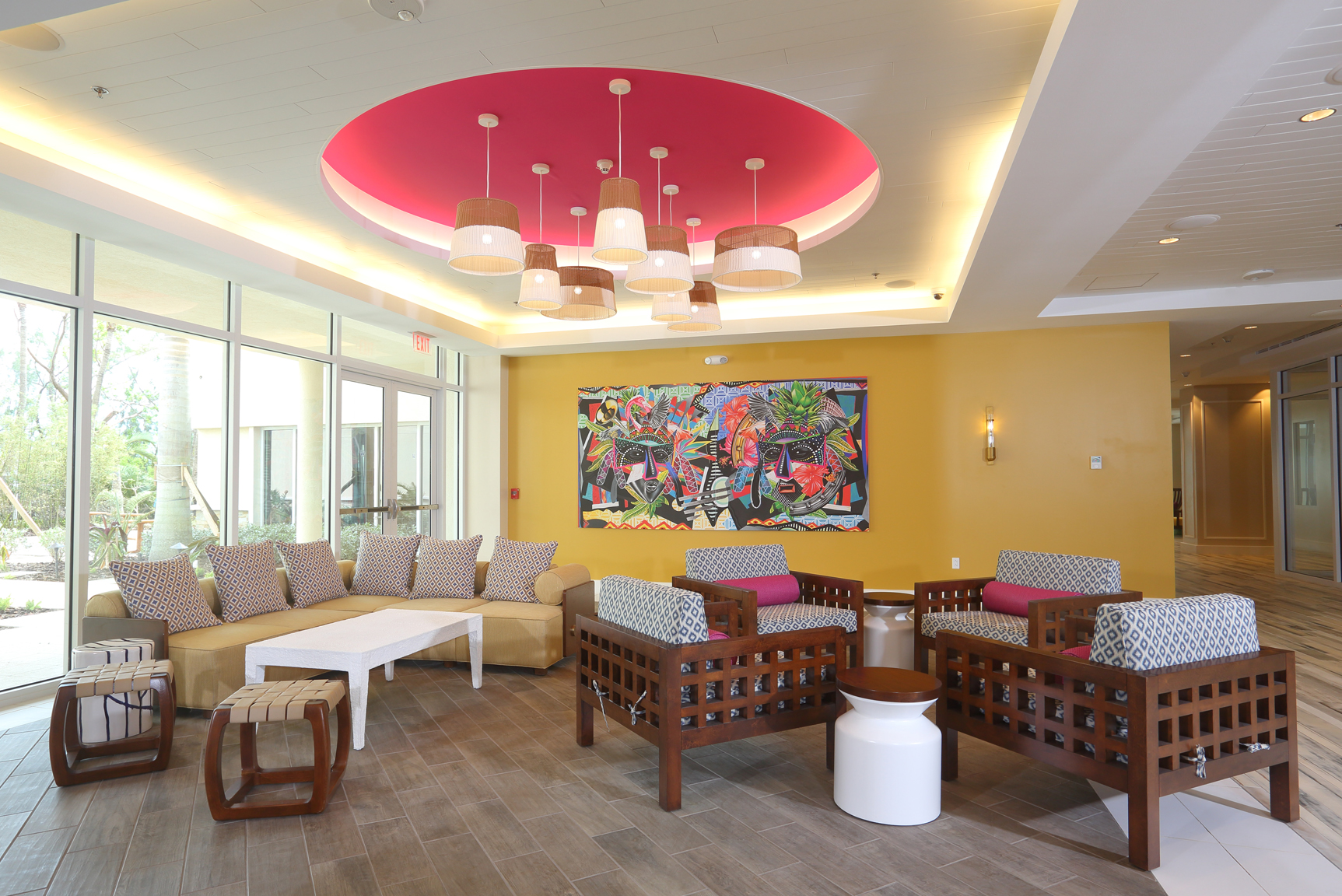 Warwick Paradise Island Bahamas - Sitting area in lobby