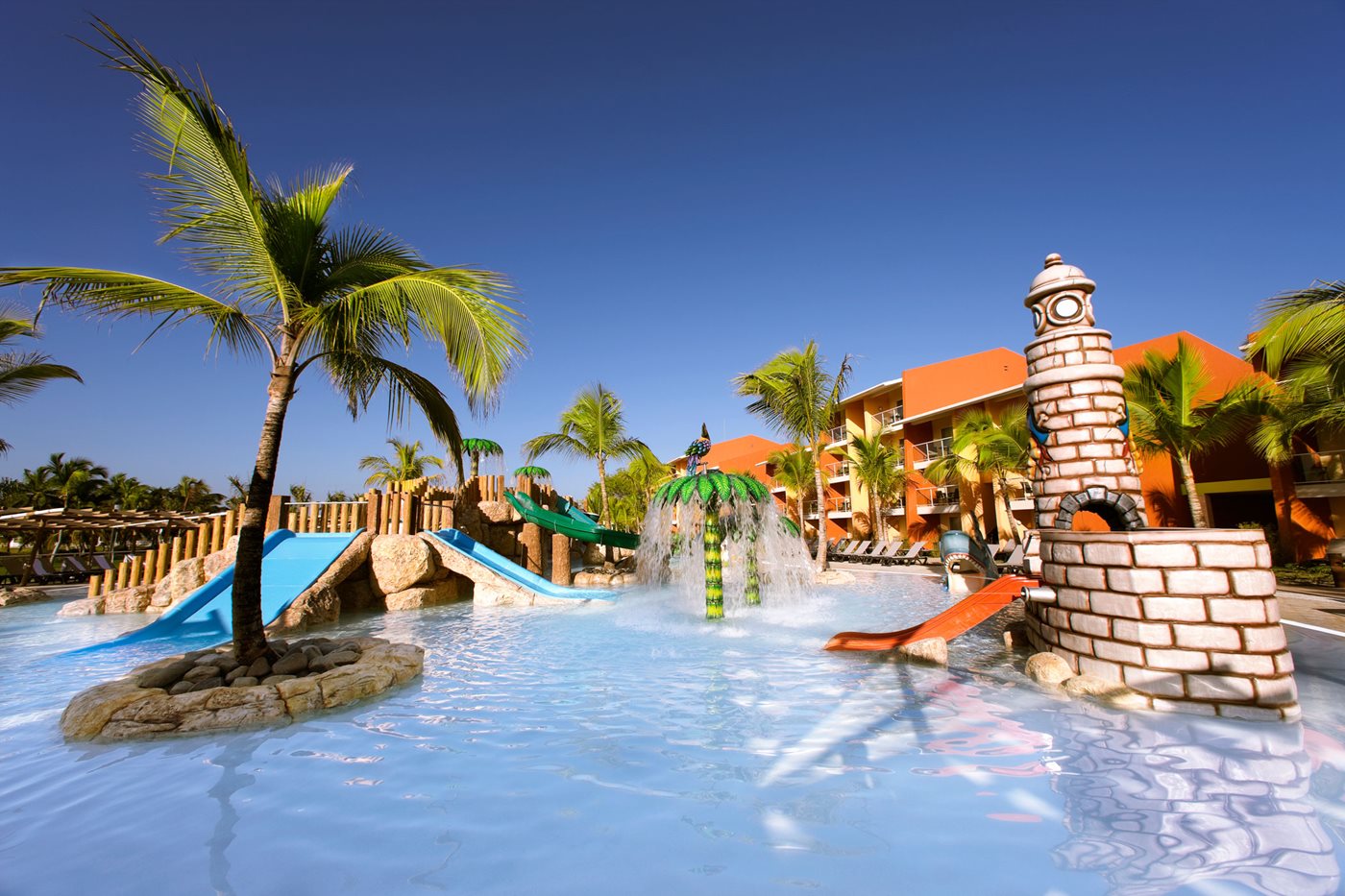 PUJ-Barcelo-Bavaro-Palace-Kids-Pool-002