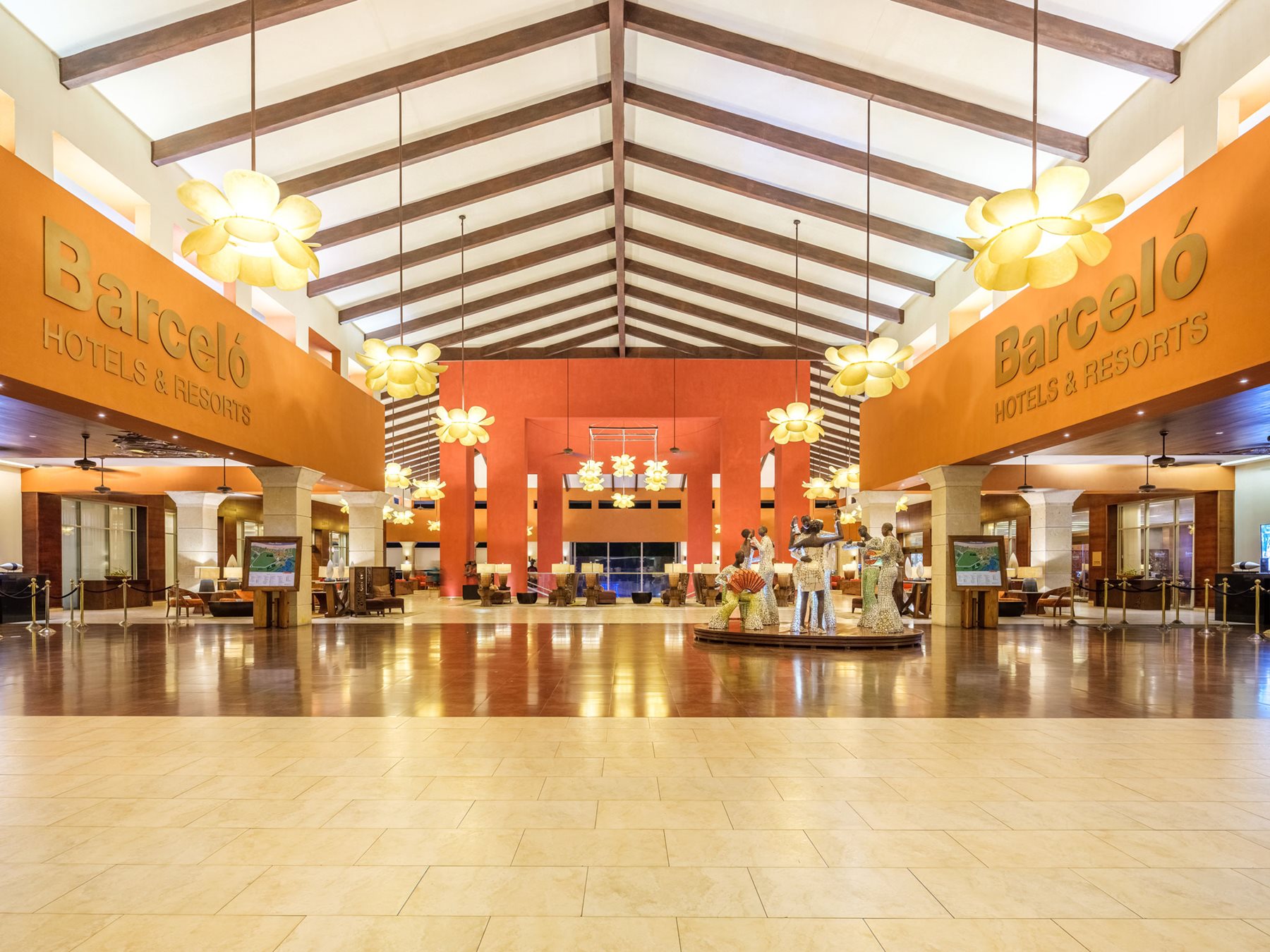 PUJ-Barcelo-Bavaro-Palace-Lobby-001