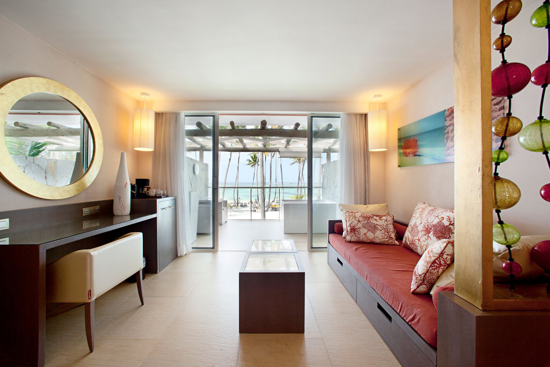 PUJ-Barcelo-Bavaro-Palace-Room-Junior-Suite-Ocean-Front-Premium-Level-002