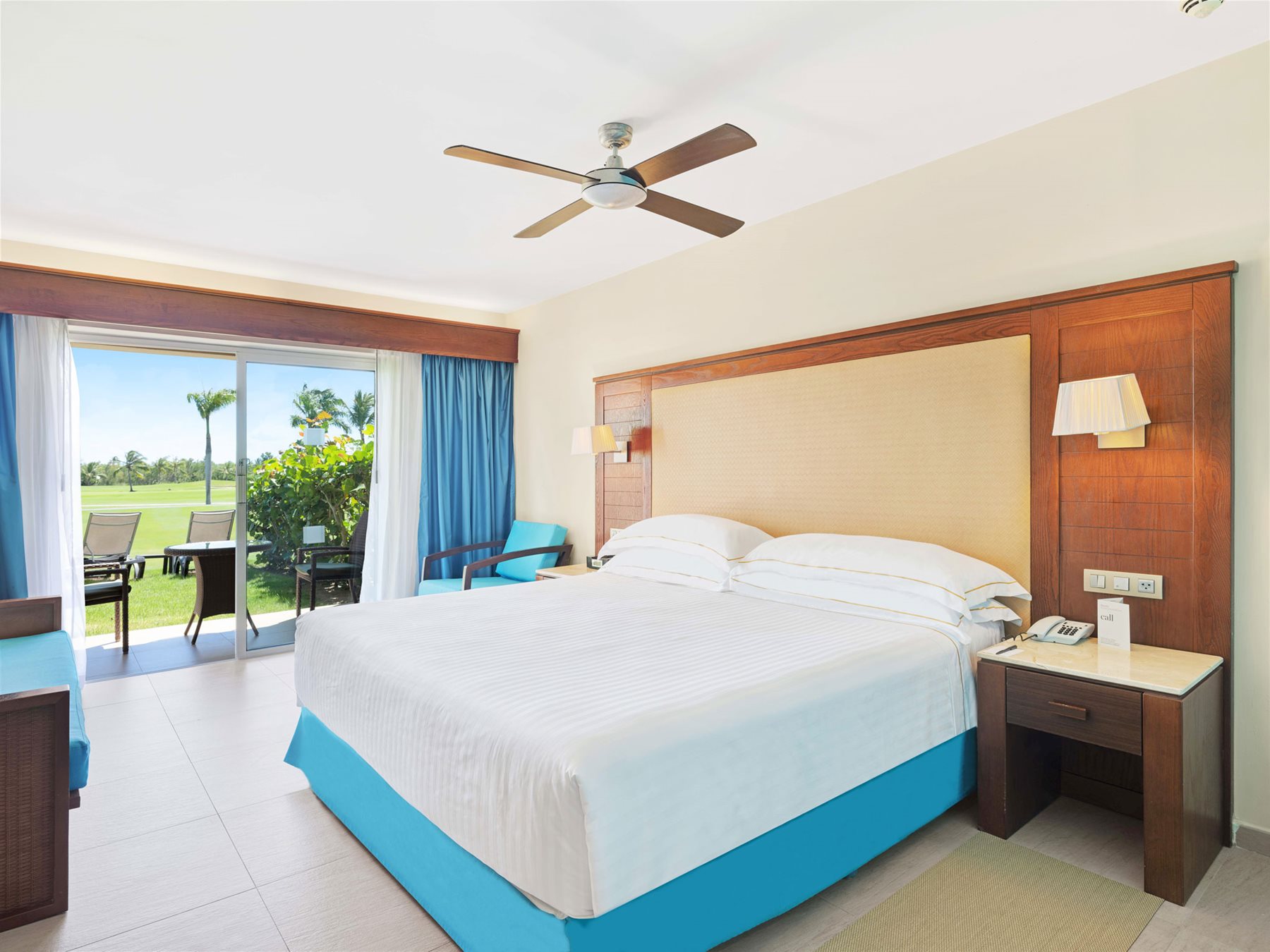 PUJ-Barcelo-Bavaro-Palace-Room-Superior-003