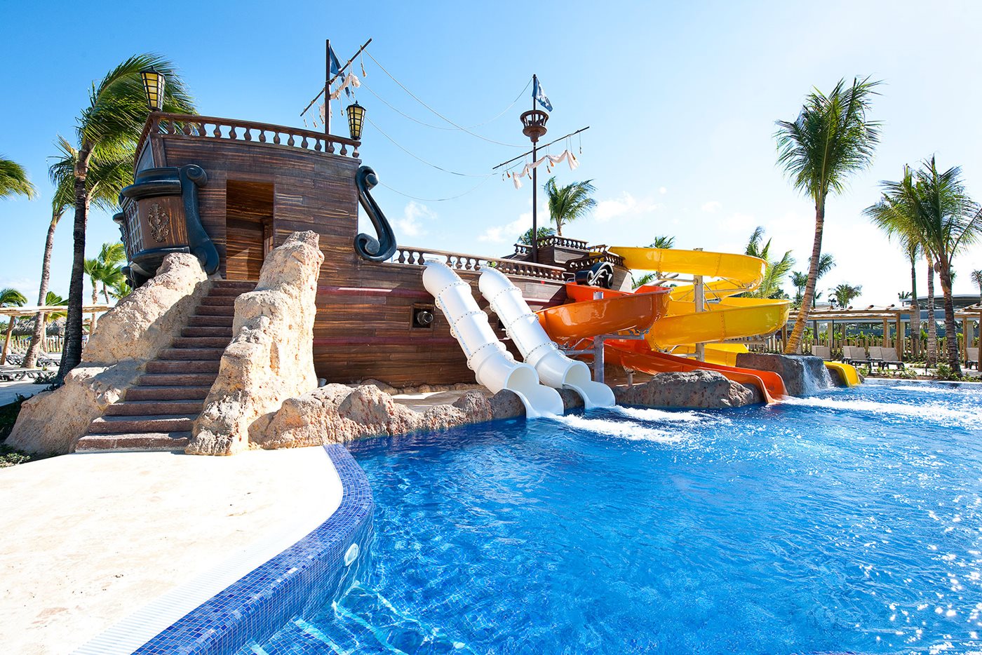 PUJ-Barcelo-Bavaro-Palace-Waterpark-001
