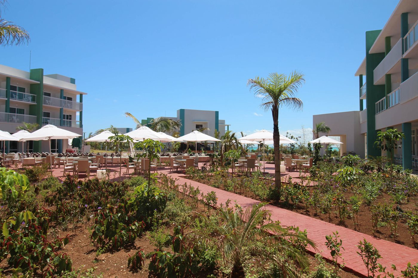 CCC-Grand-Muthu-Cayo-Guillermo-Pool-003