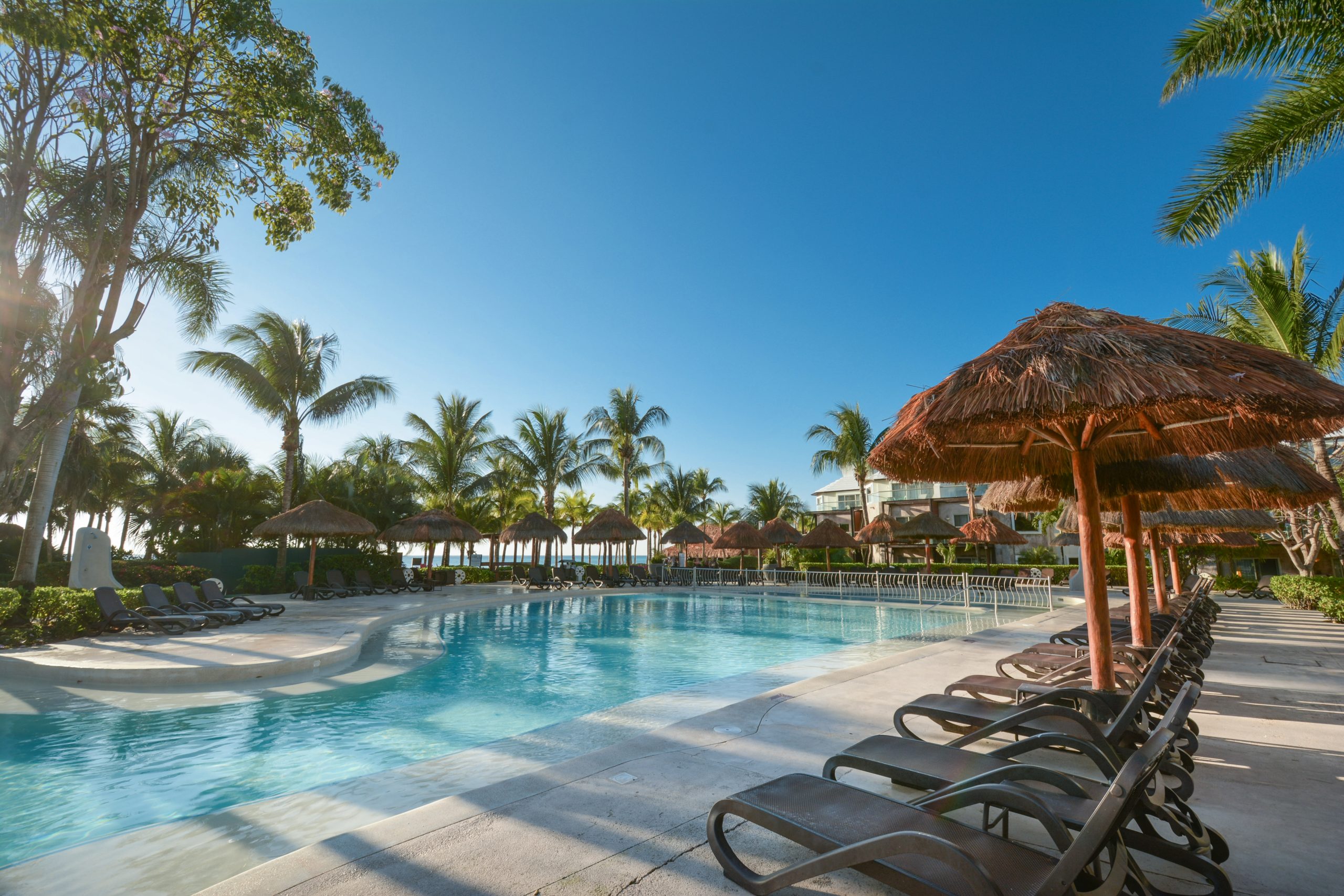 Sandos_Caracol_Pool_66