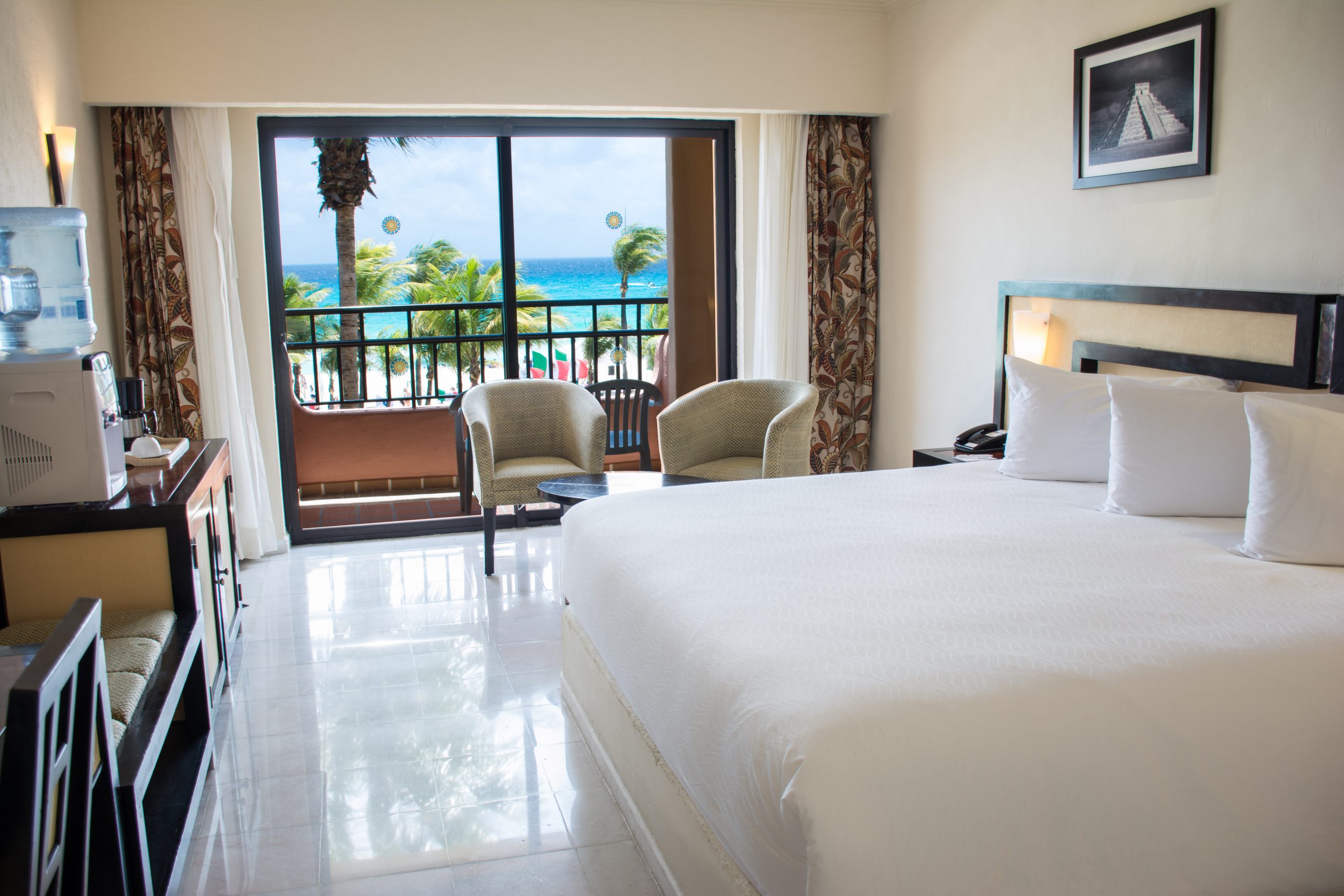 Sandos_Playacar_Room_Superior_OceanFront_01