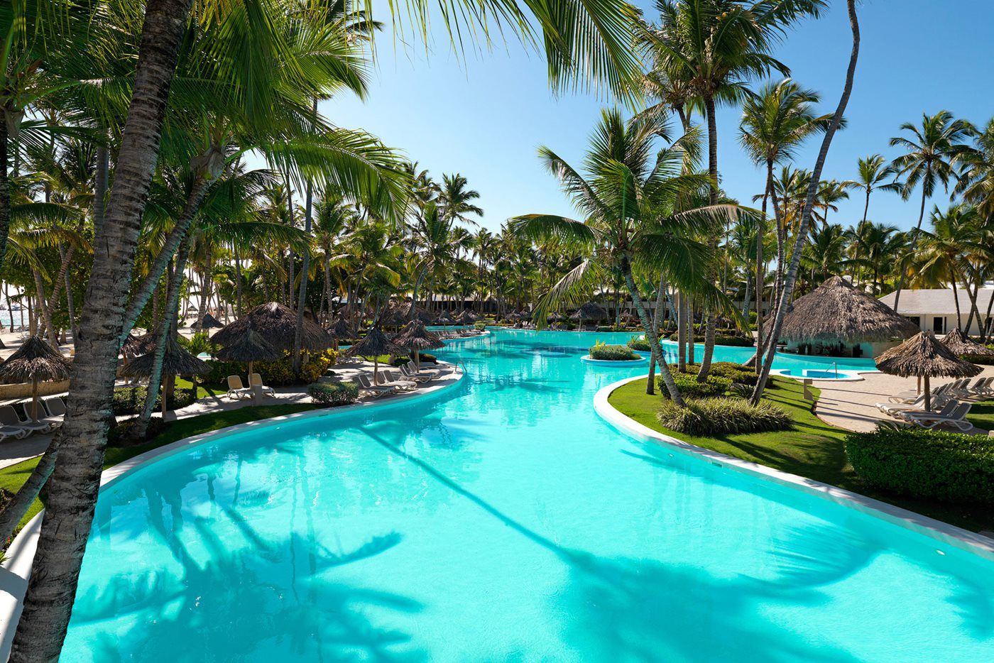 PUJ-Melia-PUJ-Wellness-Resort-Pool-002 copie
