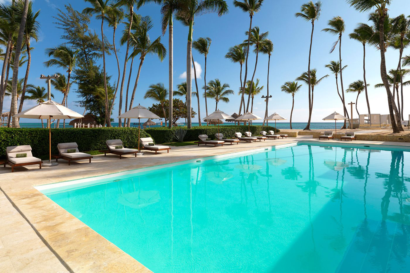 PUJ-Melia-Punta-Cana-Pool-005 copie