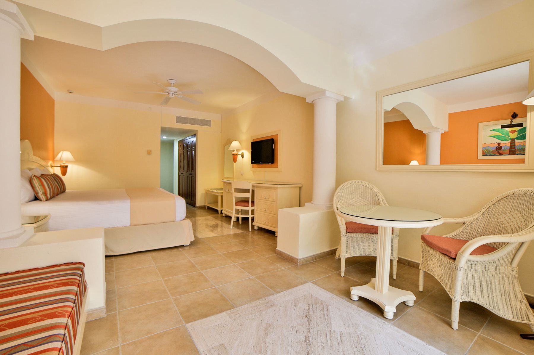 AnyConv.com__RIV-Bahia-Principe-Grand-Coba-Room-Junior-Suite-Superior-001