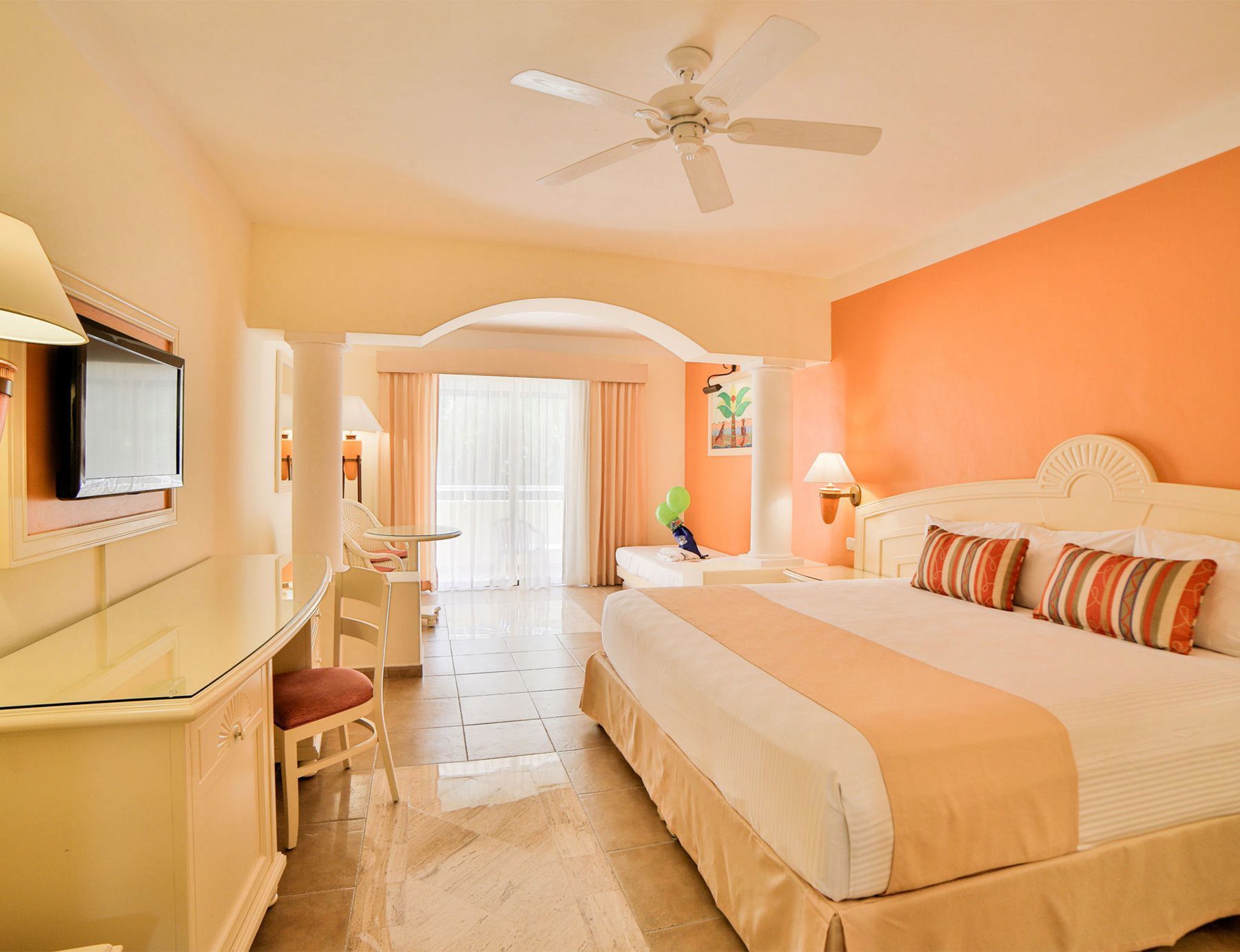 AnyConv.com__RIV-Grand-Bahia-Principe-Coba-Room-Family-Junior-Suite-001