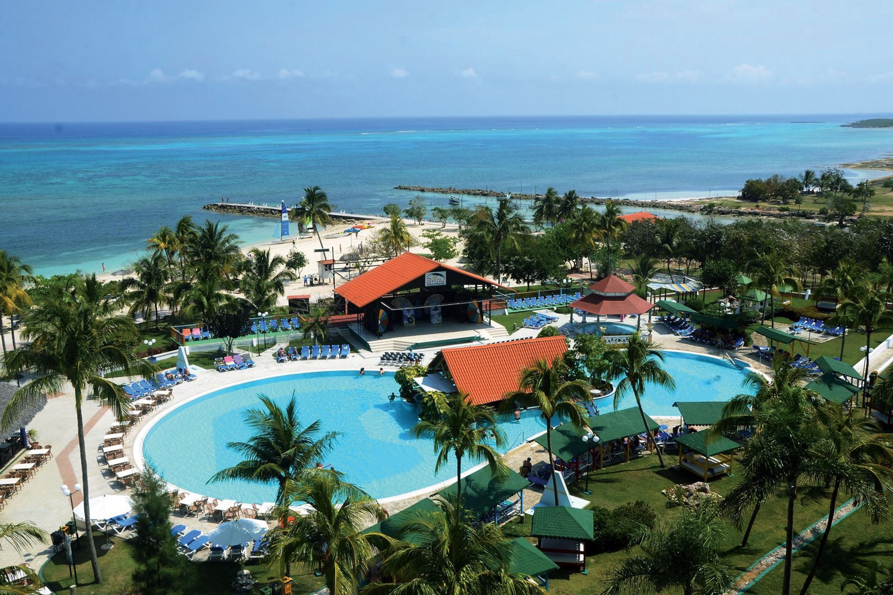 AnyConv.com__HOG_Brisas_Aerial_003