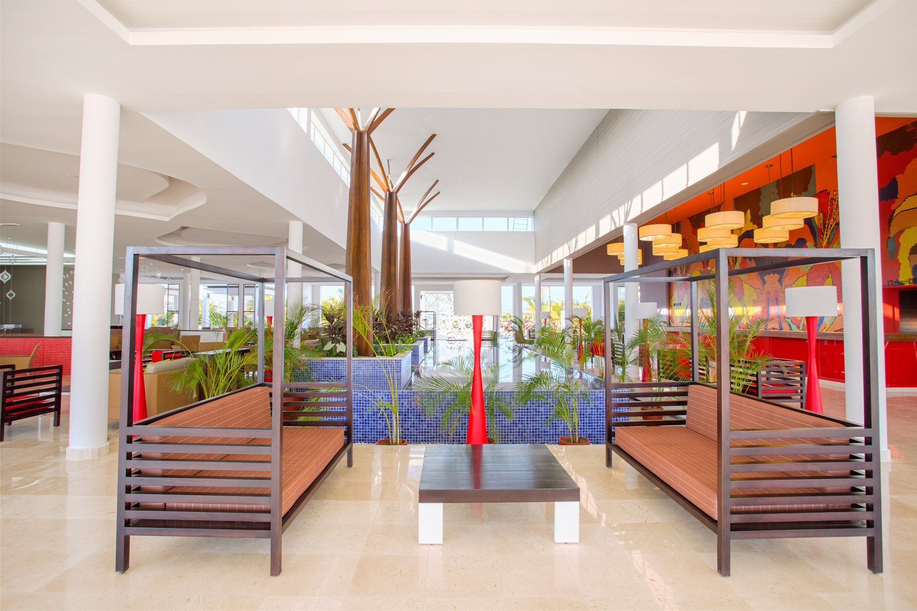 AnyConv.com__Iberostar-Playa-Pilar-Lobby-002-AR - Copie