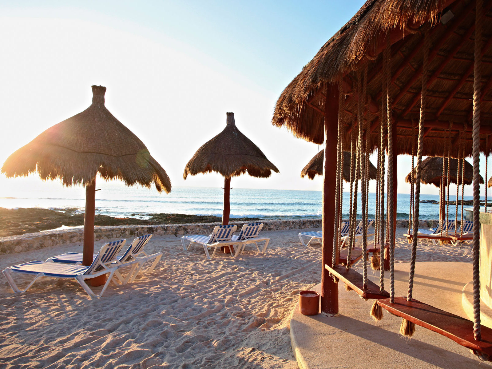 AnyConv.com__Luxury-Bahia-Principe-Sian-Kaan-Bar-003-Los-Cocos