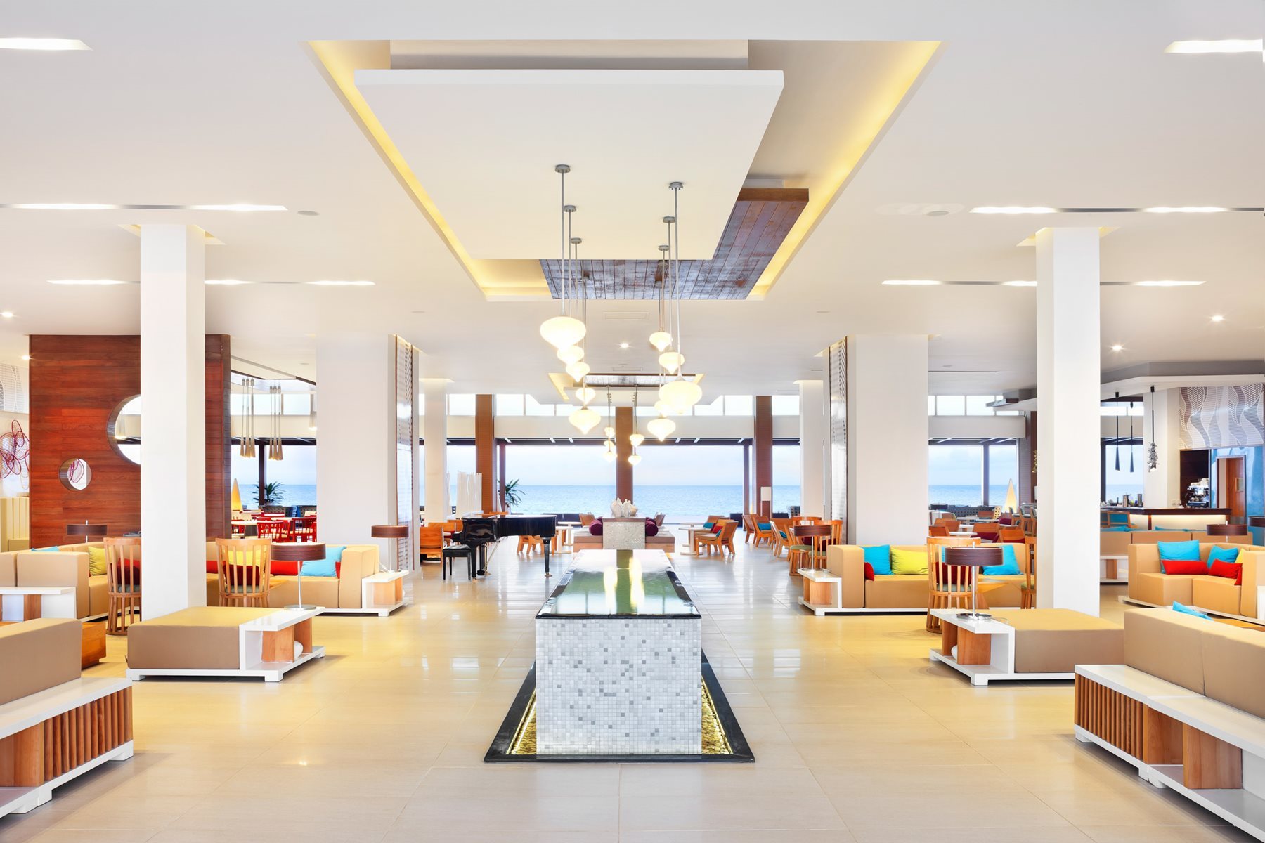 AnyConv.com__Ocean-Vista-Azul-Lobby-001