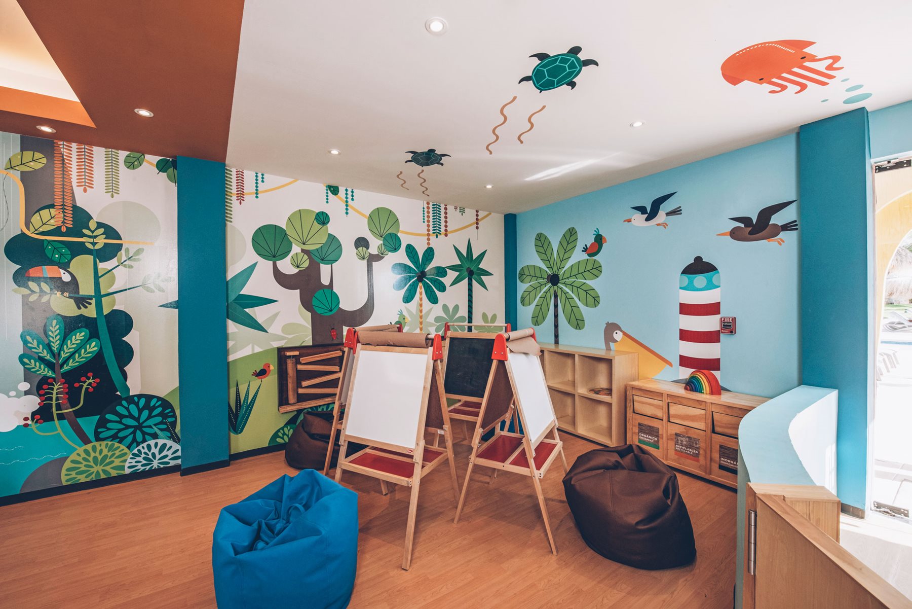 CUN-Iberostar-Selection-Cancun-Kids-Club-Star-Camp-007