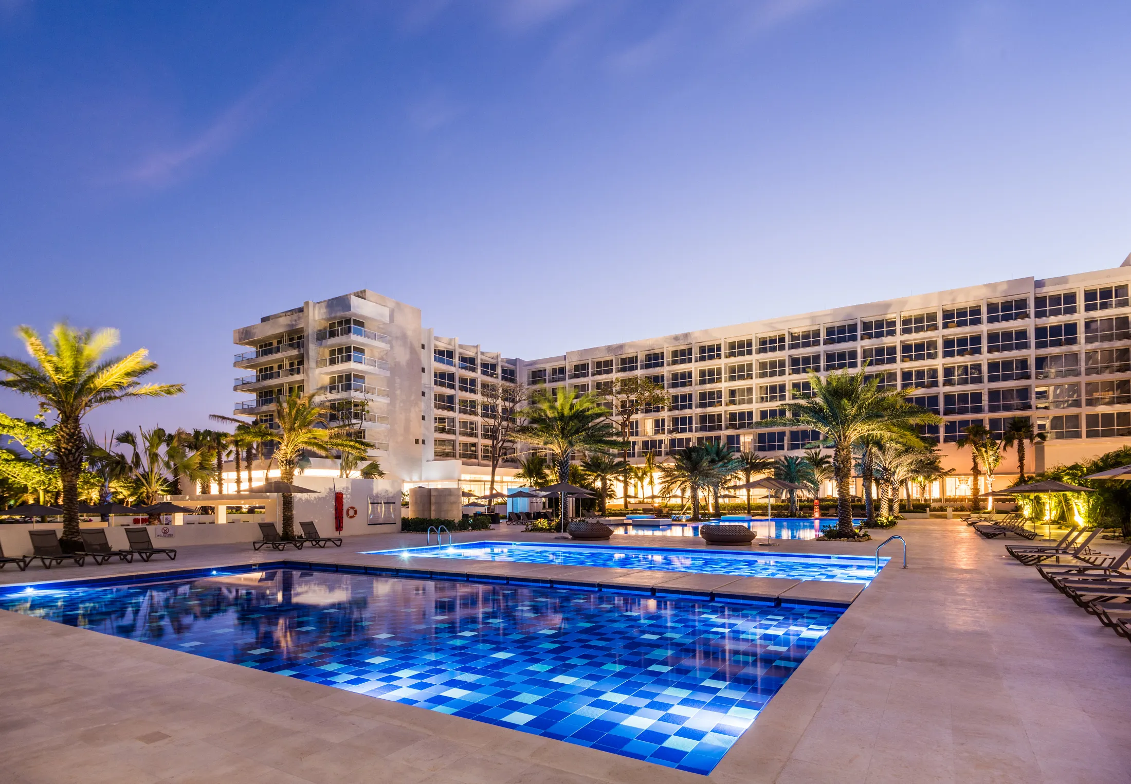 DRCTG-EXT-MAIN-POOL-KIDS-POOL-RSRT - Copie - Copie