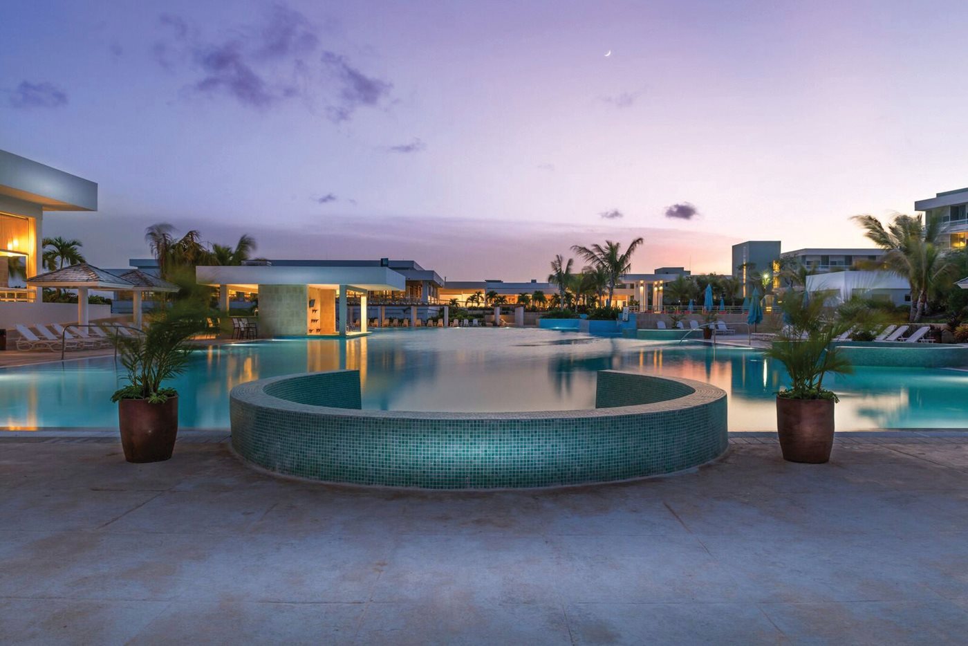 SNU-Dhawa-Santa-Maria-Pool-Night-001 (1)