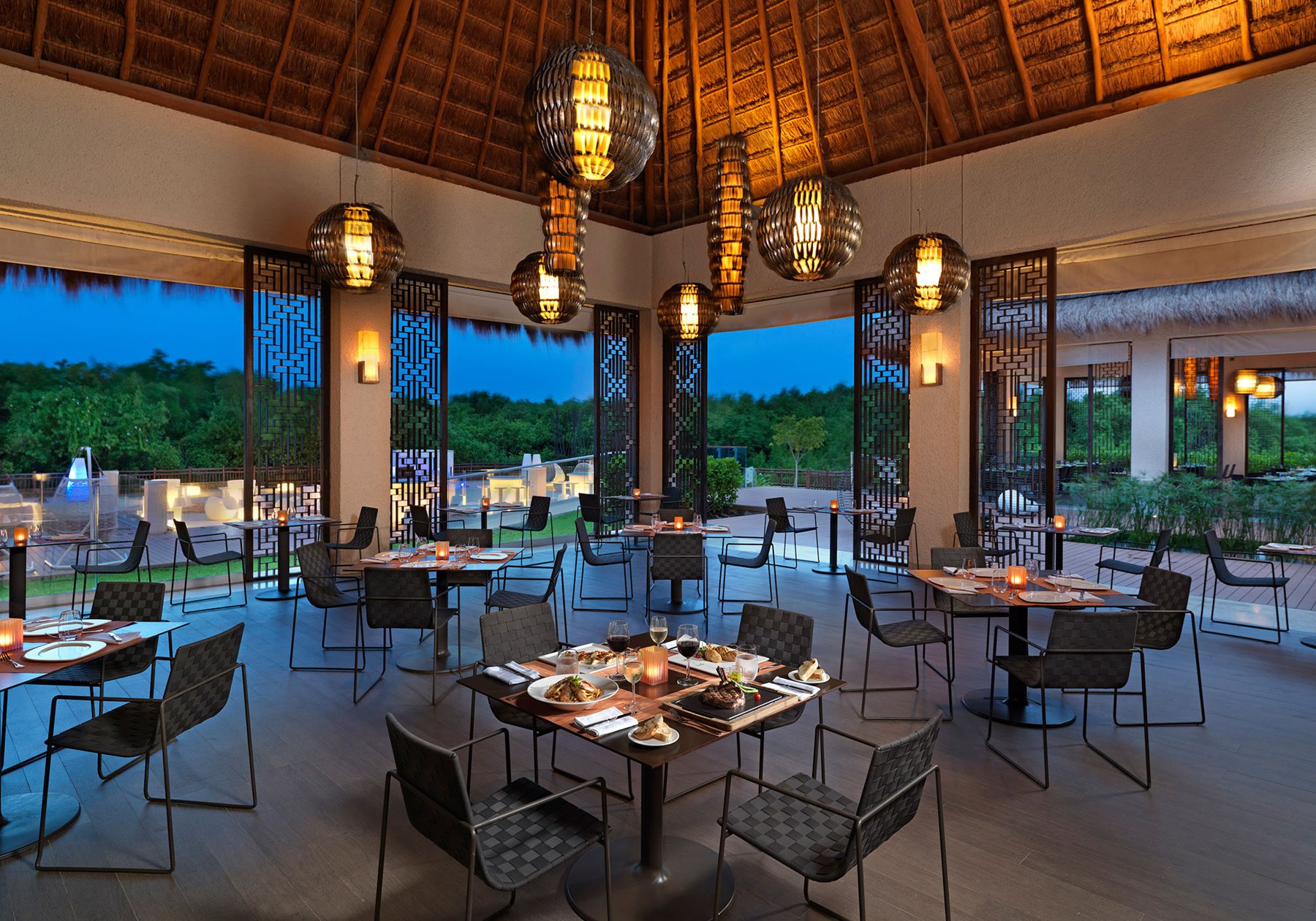 RIV-Paradisus-Playa-del-Carmen-Resto-Aguamarina-001