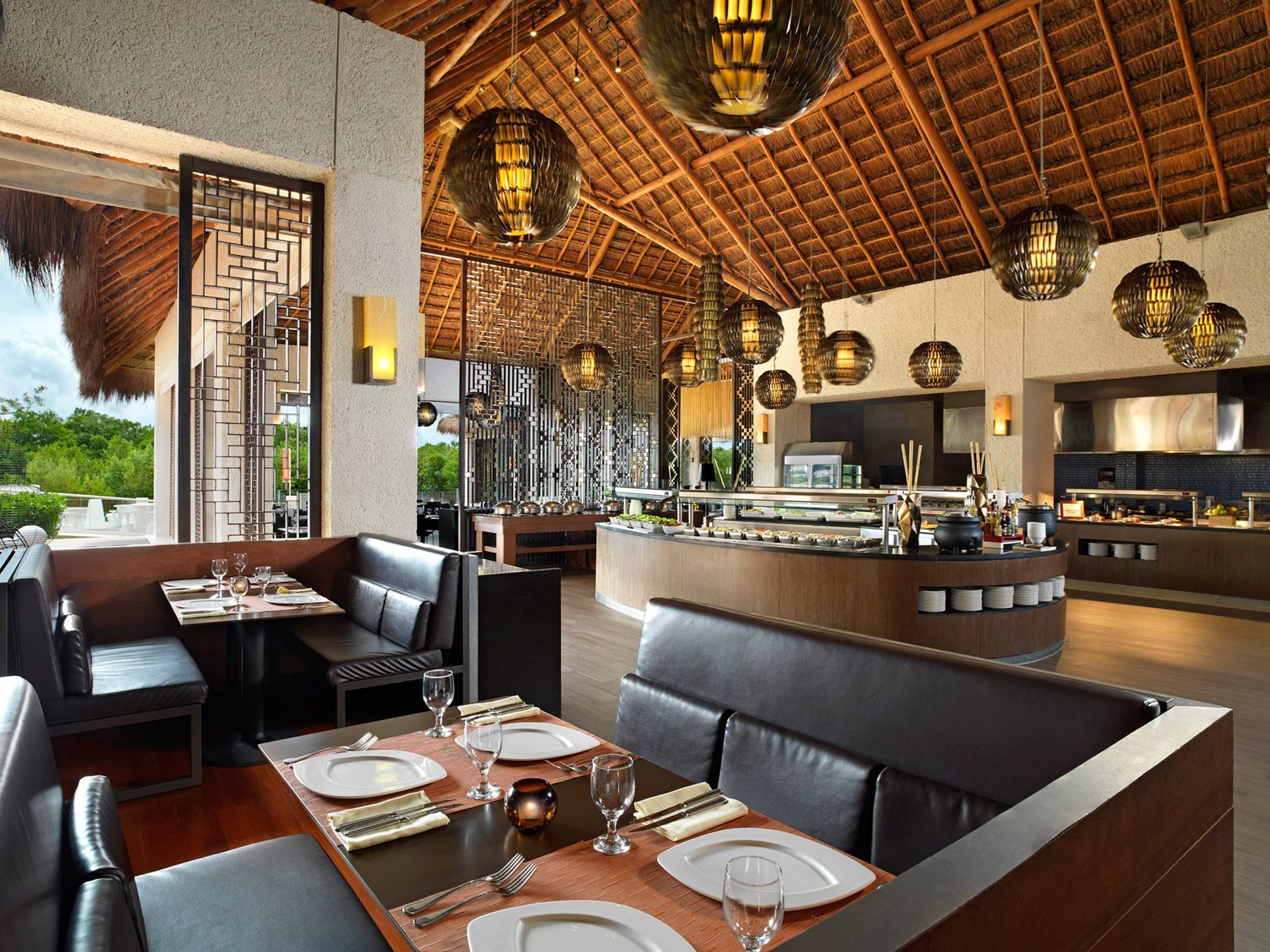 RIV_ParadisusLaEsmeralda_Resto_008_TheMarket