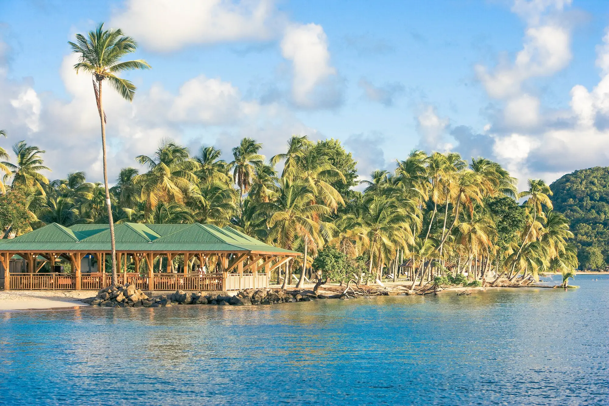 https___ns.clubmed.com_dream_PRODUCT_CENTER_DESTINATIONS_SUN_Caraibes___Amerique_du_Nord_Martinique_Les_Boucaniers_433326-js6w9y3rrh-swhr
