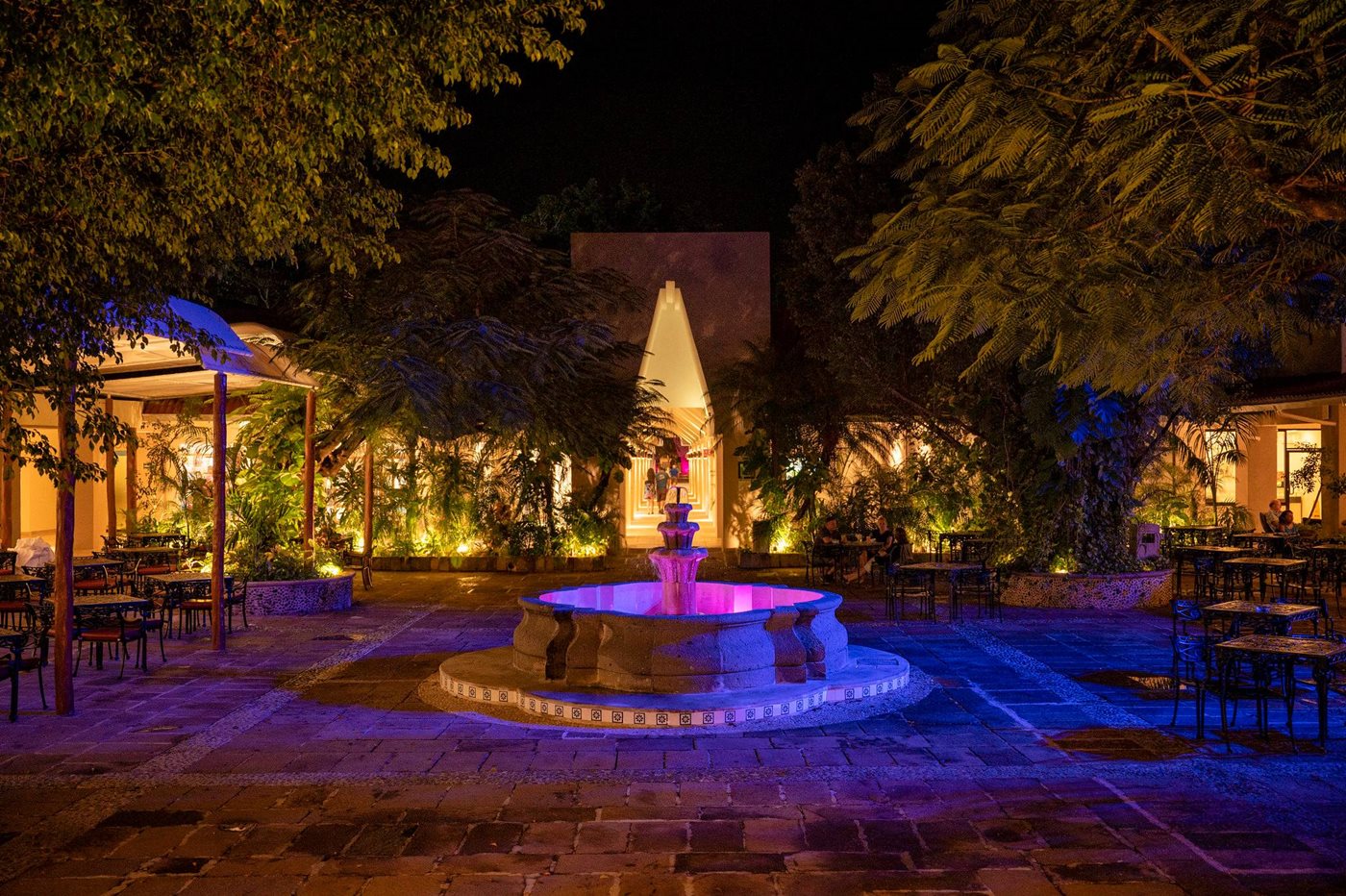 riv-wynd-azteca-exterior-02