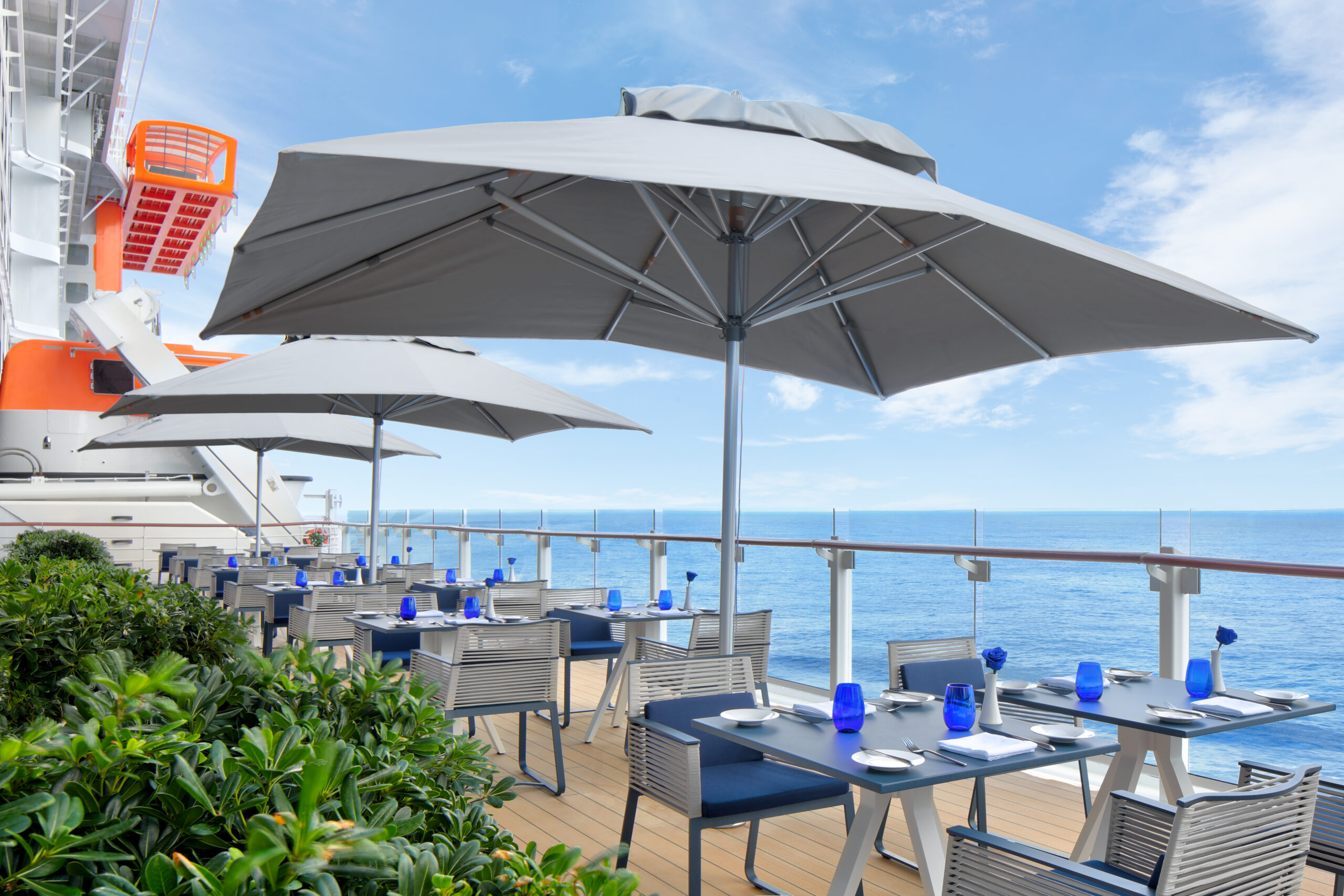 Blu - Outside Seating