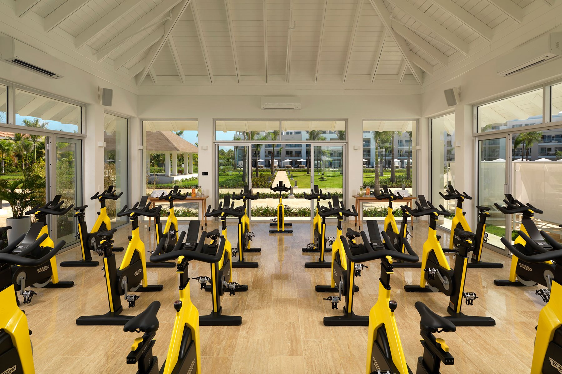 PUJ-Grand-Reserve-Paradisus-PalmaReal-Spinning-001