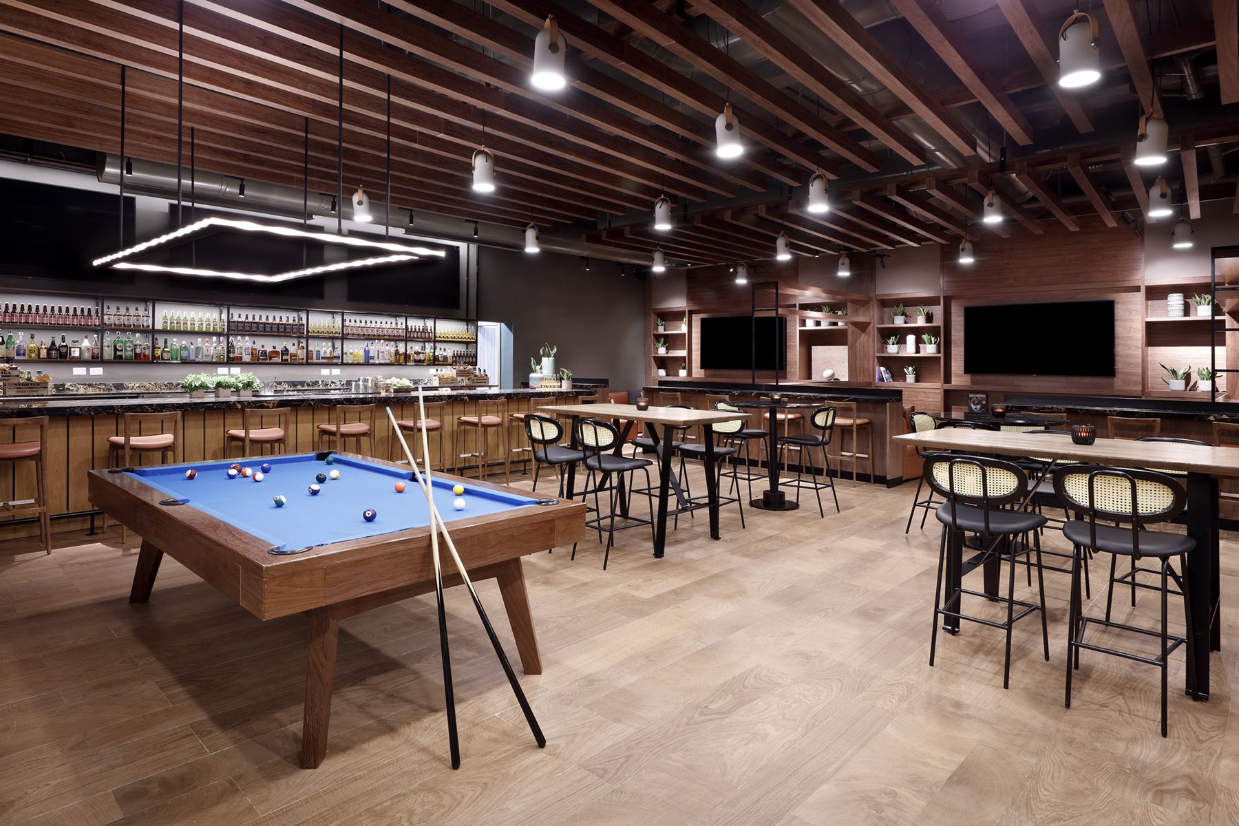 puj-paradisus-palma-real-resto-kicks-01.jpg