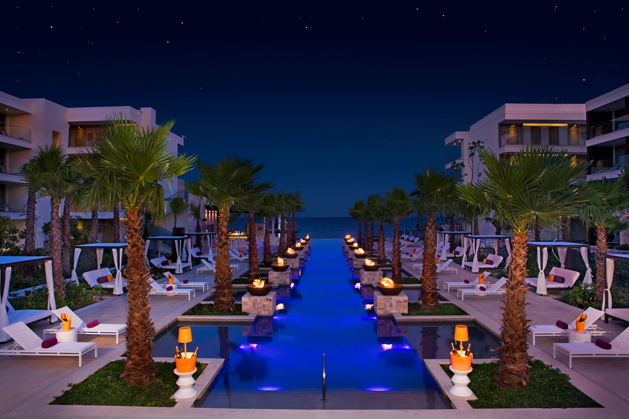 BRERC-EXT-FreestylePool-Night1-3RGB-CB