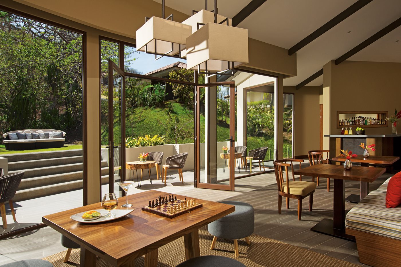 LIR-Secrets-Papagayo-Preferred-Club-Lobby-001 (1)