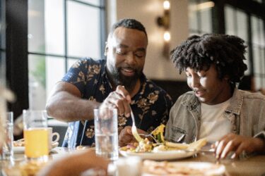 Universal Orlando Resort : Jusqu&rsquo;à 1000 $ de carte de restauration inclus dans certains forfaits vacances *